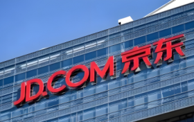 刘强东的成功之道：从白手起家到商业巨擘的蜕变