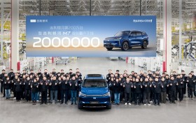 银河M7加冕吉利银河200万辆下线里程碑，以三大黄金价值刷新用户想象